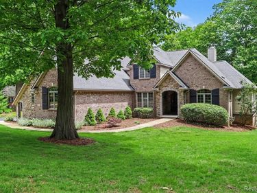 10490 Deer Ridge Trail, Rose Twp, MI 48442