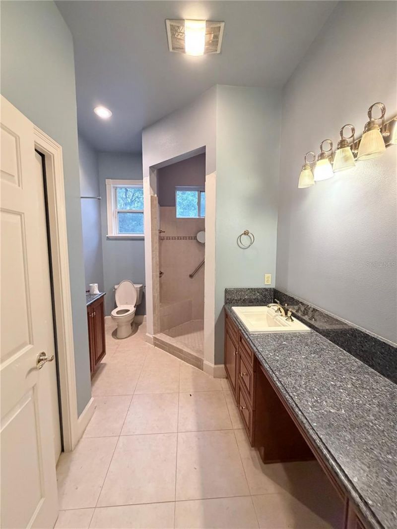 7812 NW 18th Lane, Gainesville, FL 32605 Photo