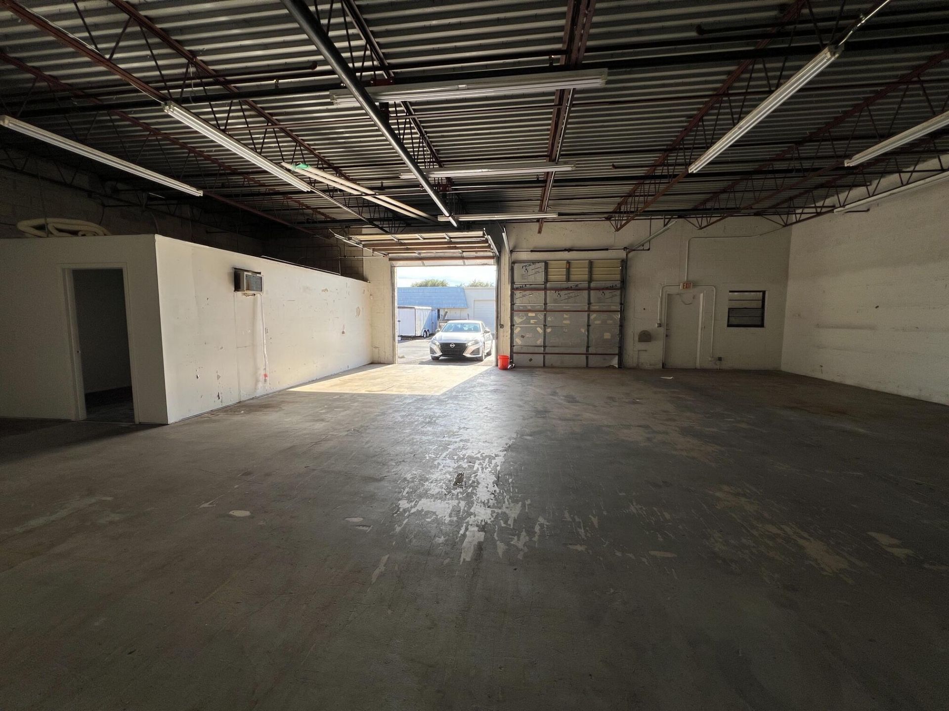 3885 Investment Lane, Unit 4 + 5, West Palm Beach, FL 33404 Photo
