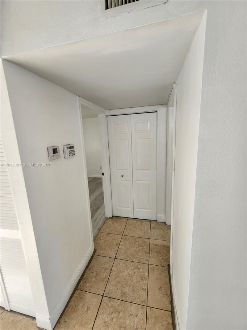 461 NW 107 Ave, Unit 102, Miami, FL 33172 Photo