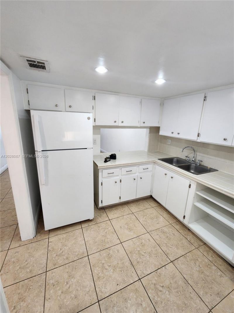 461 NW 107 Ave, Unit 102, Miami, FL 33172 Photo