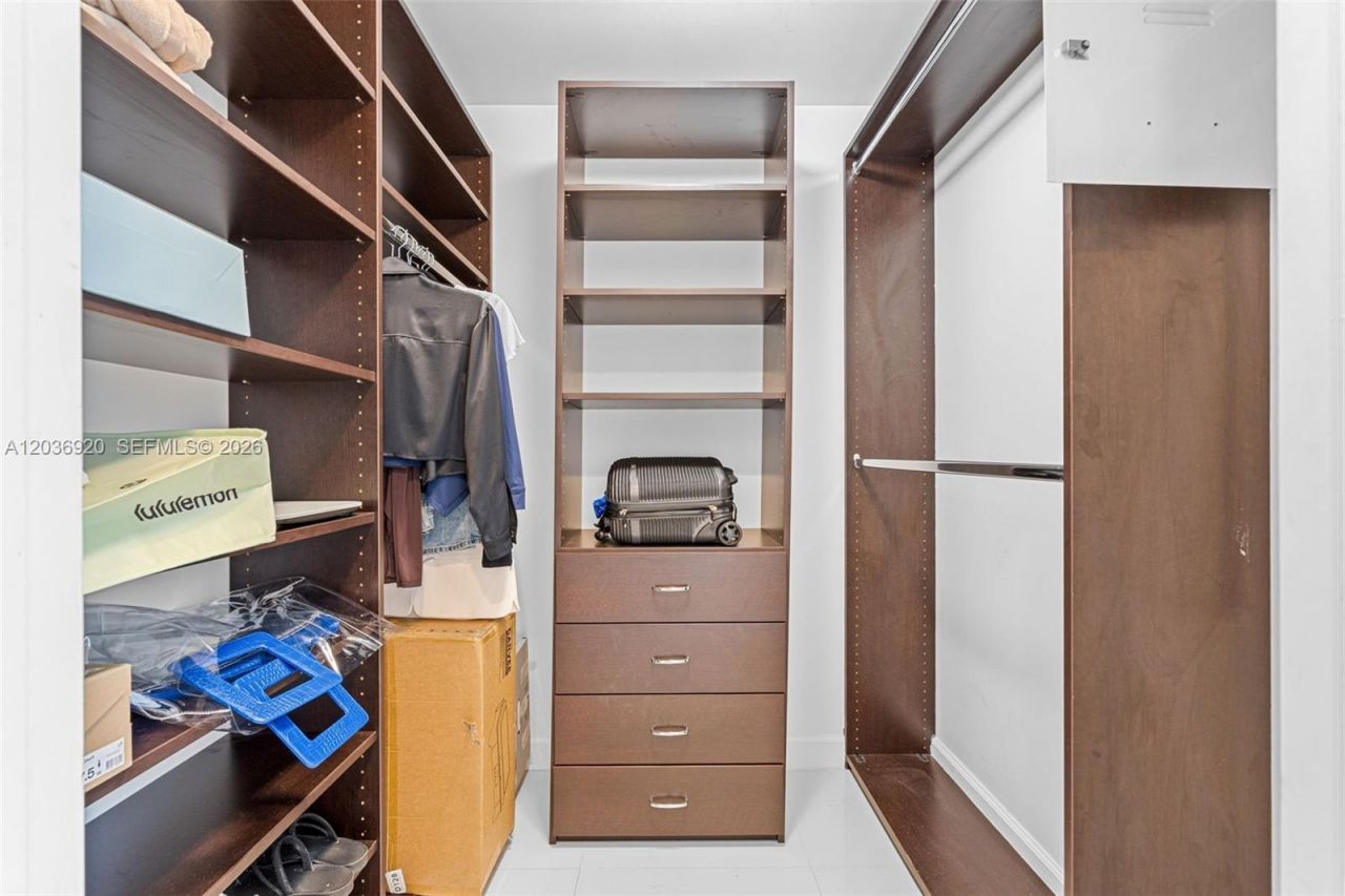 495 Brickell Ave , Unit 905, Miami, FL 33131 Photo