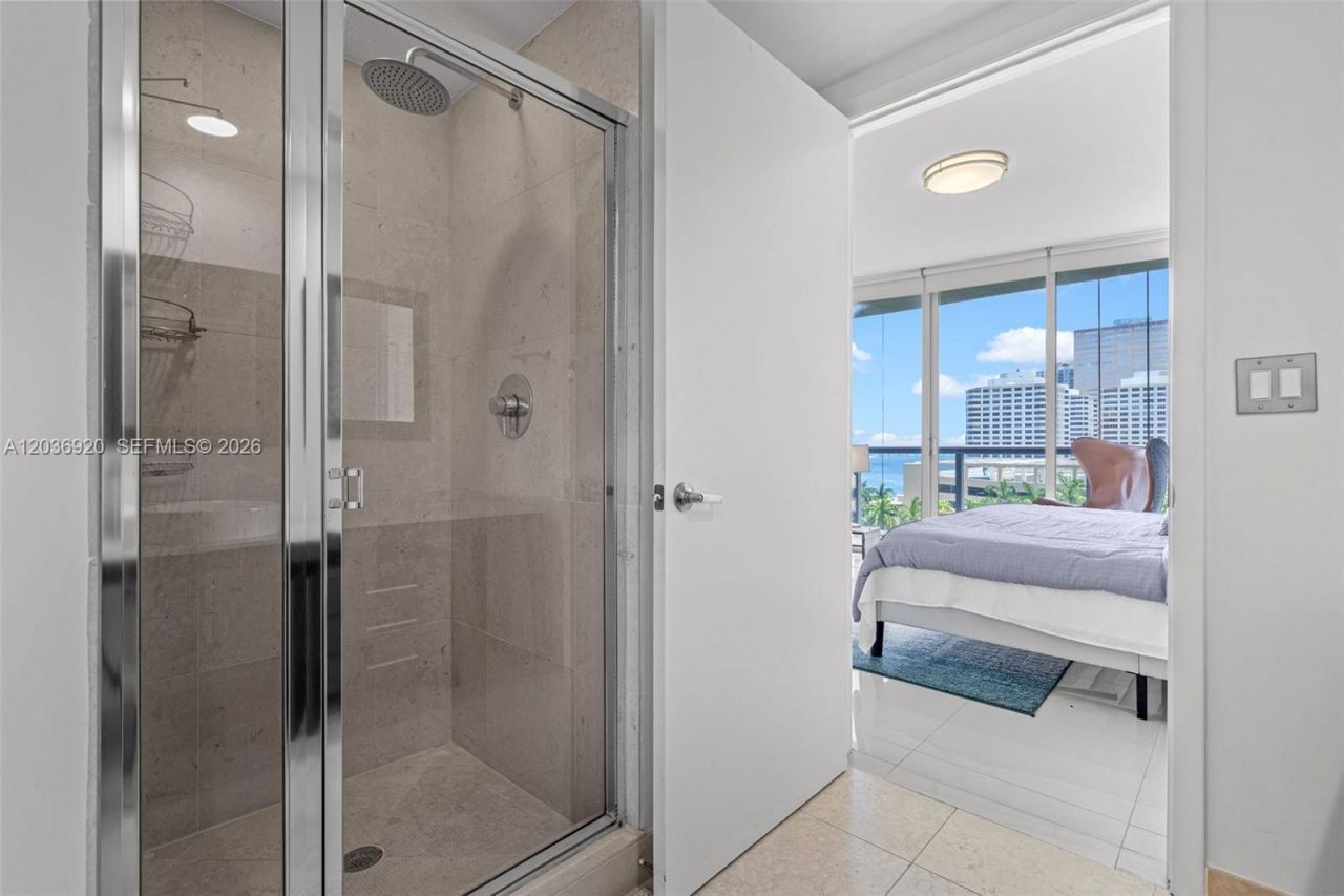 495 Brickell Ave , Unit 905, Miami, FL 33131 Photo