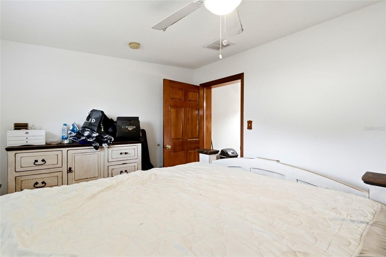 7301 8th Street N, Saint Petersburg, FL 33702 Photo