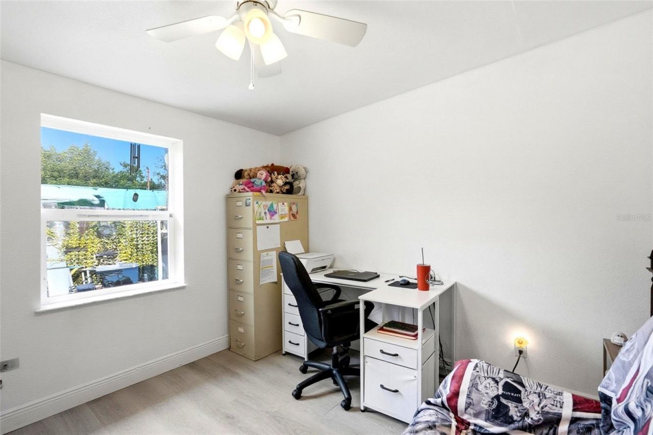 7301 8th Street N, Saint Petersburg, FL 33702 Photo