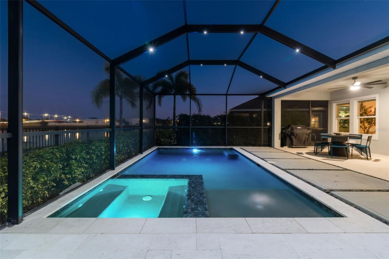 5424 Silver Sun Drive , Apollo Beach, FL 33572 Photo