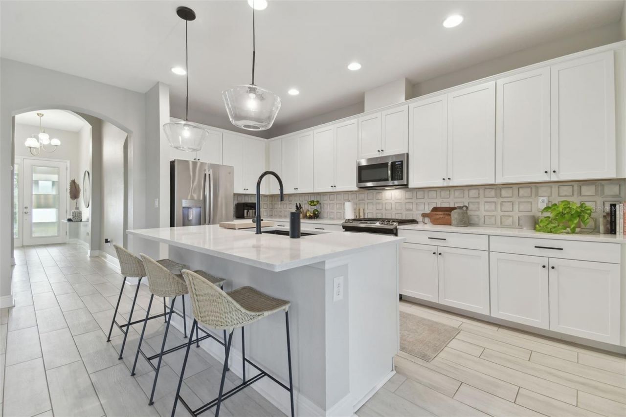 5424 Silver Sun Drive , Apollo Beach, FL 33572 Photo