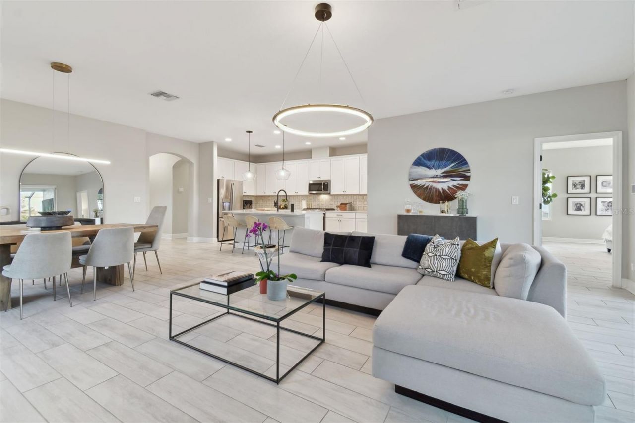 5424 Silver Sun Drive , Apollo Beach, FL 33572 Photo