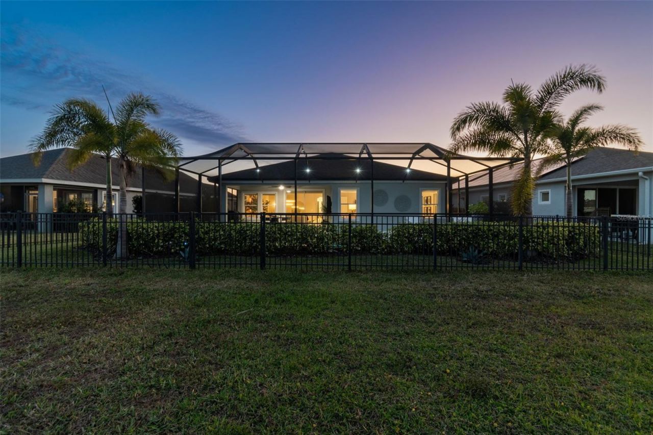 5424 Silver Sun Drive , Apollo Beach, FL 33572 Photo