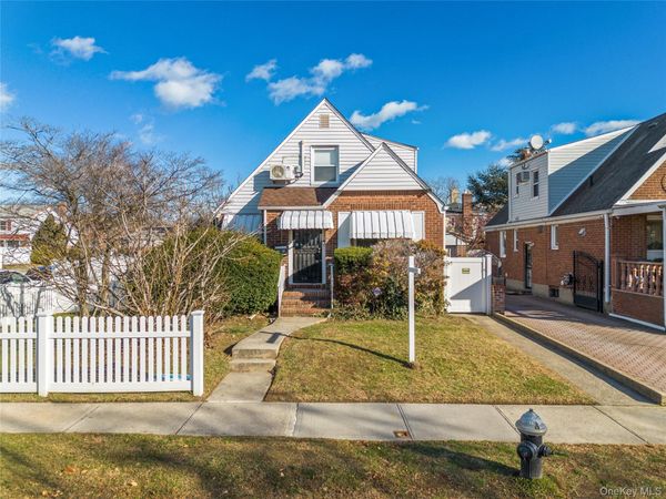 32-03 Clearview Expressway , Bayside, NY 11361