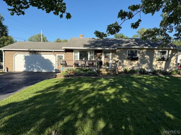 190 Beattie Avenue , Lockport, NY 14094