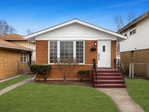 11623 S Aberdeen Street , Chicago, IL 60643