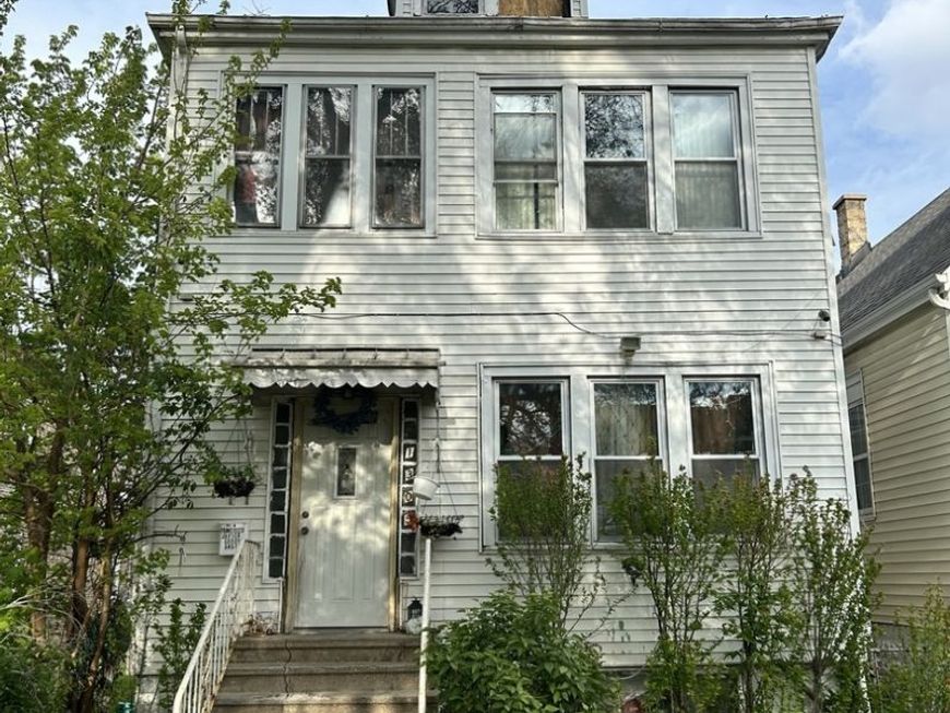 Main Photo