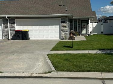 9015 Buckshot Road, Lincoln, NE 68507