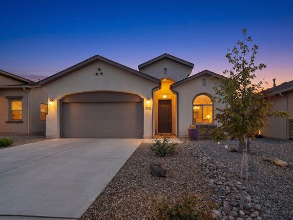 5282 Osha Spring Street SW, Los Lunas, NM 87031