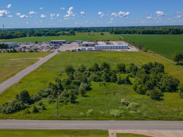 Tbd E Division Road, Valparaiso, IN 46383