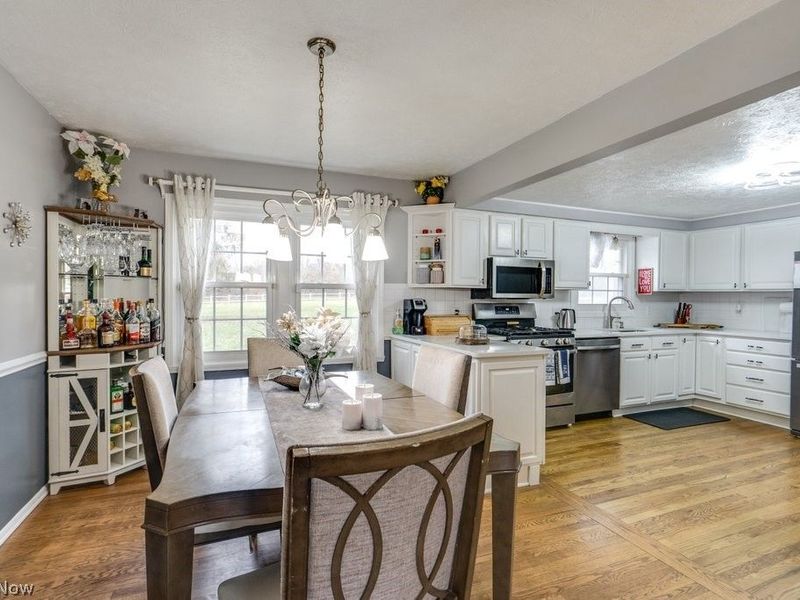 6895 Grant Drive, Westfield Center, OH 44251 Photo 5