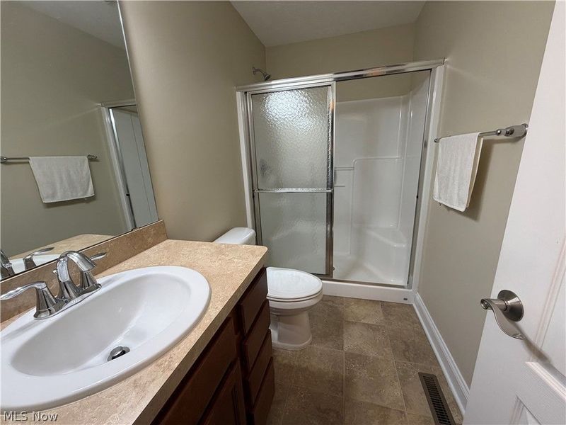 484 Water Pointe Lane, Brunswick, OH 44212 Photo 17