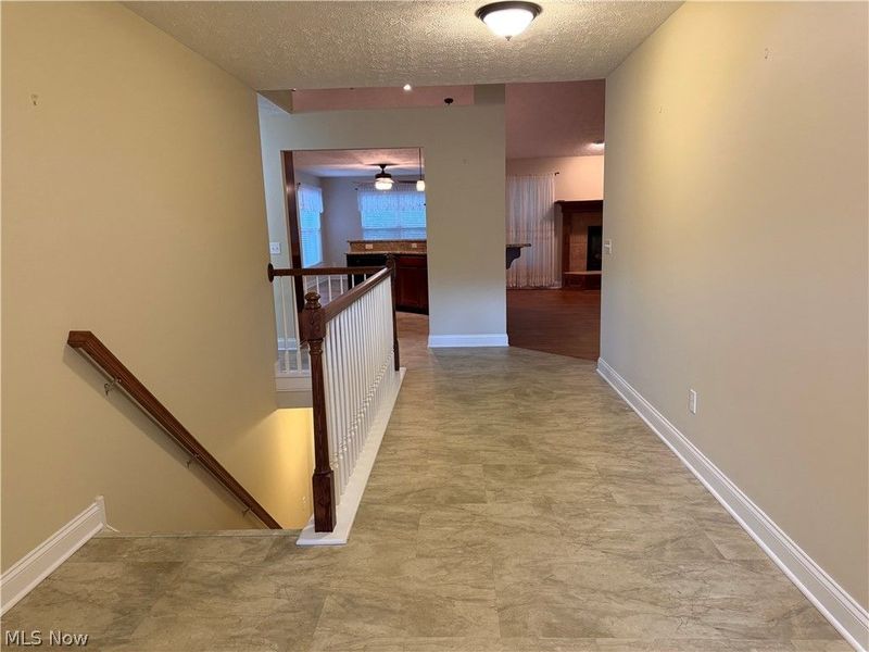 484 Water Pointe Lane, Brunswick, OH 44212 Photo 4
