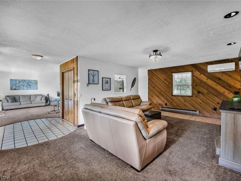 130 Graybark Lane, Amherst, OH 44001 Photo 9
