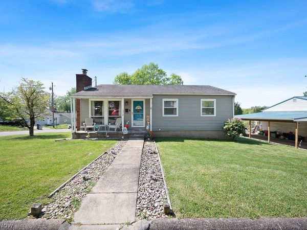 2318 44th Place , Parkersburg, WV 26104