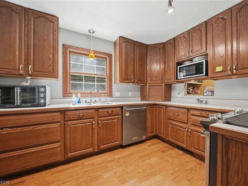 1808 Mini Ranch Trail, Geneva, OH 44041 Photo 14