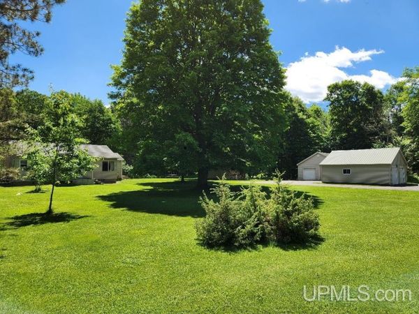 577 M73 Highway, Stambaugh Twp, MI 49935
