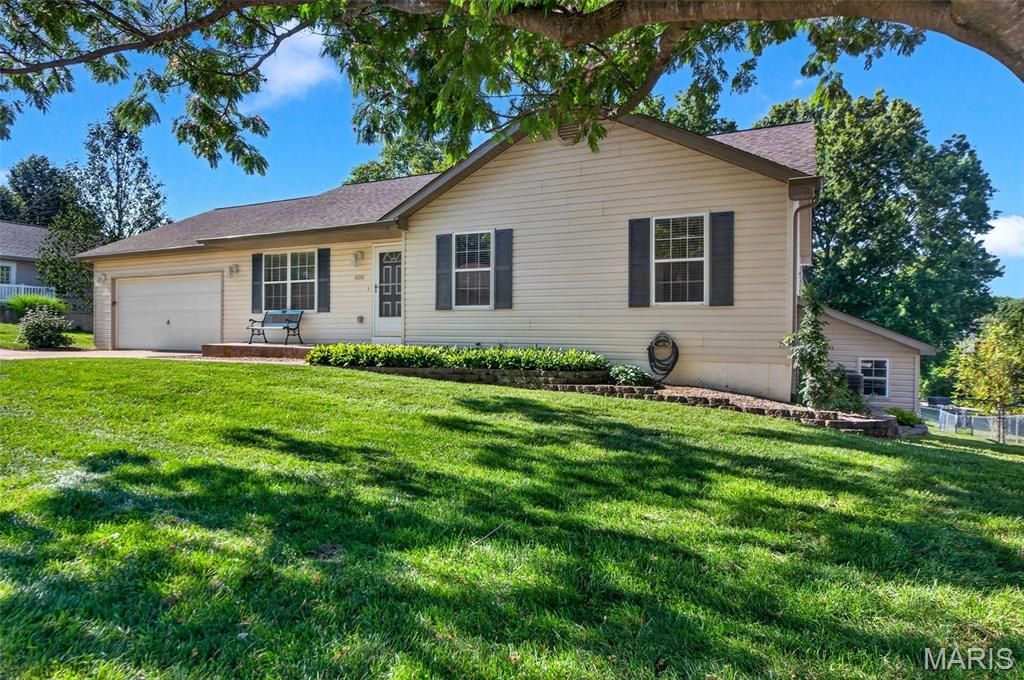 808 Northridge Drive, Marthasville, MO 63357 Main Photo