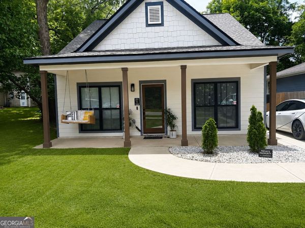 824 W Broad Street, Griffin, GA 30223