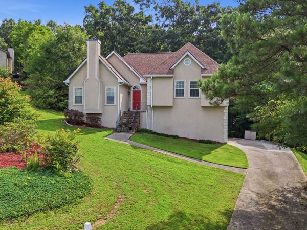 5697 Glandor Drive SE, Mableton, GA 30126
