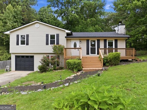 105 Elberta Drive, Newnan, GA 30265
