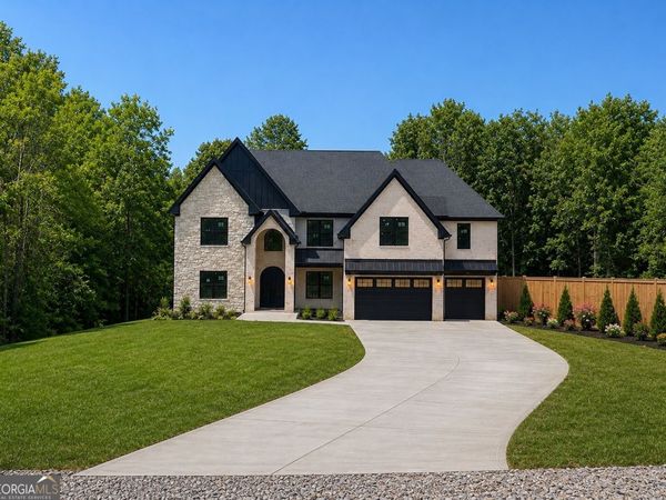 3275 Smithtown Road, Suwanee, GA 30024