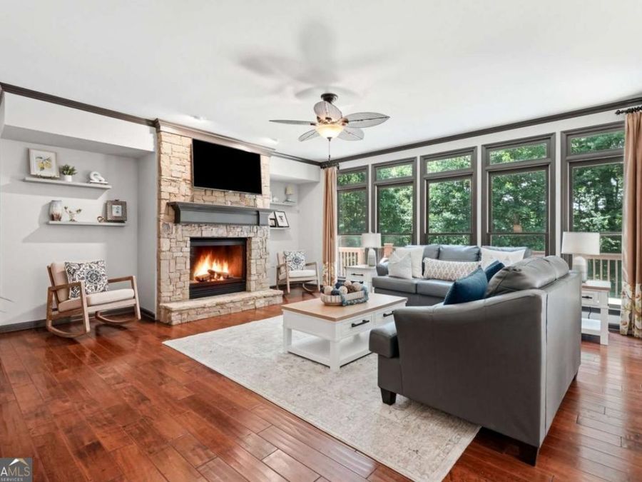 Property Image 9