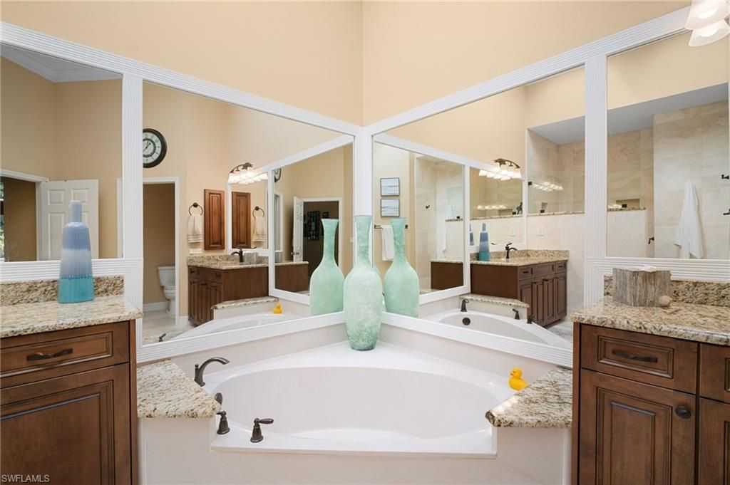 19349 Silver Oak Dr , Estero, FL 33967 Photo