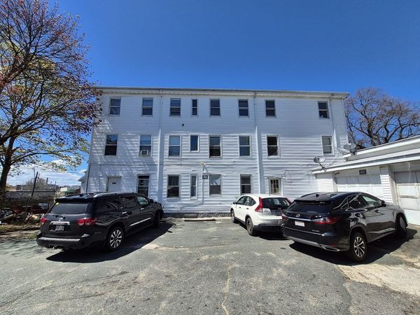155R Washington St, Unit 3, Peabody, MA 01960