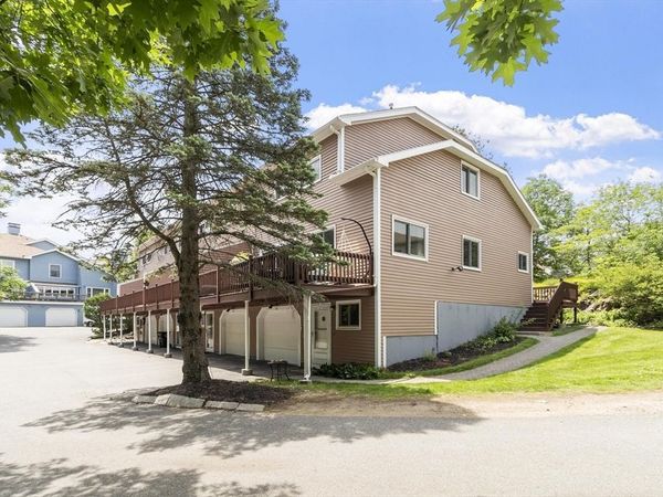 13 Nightingale Lane, Unit 13, Salem, MA 01970