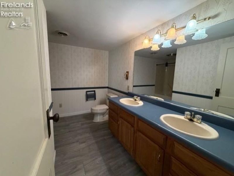 1719 Buckland Avenue, Fremont, OH 43420 Photo 21