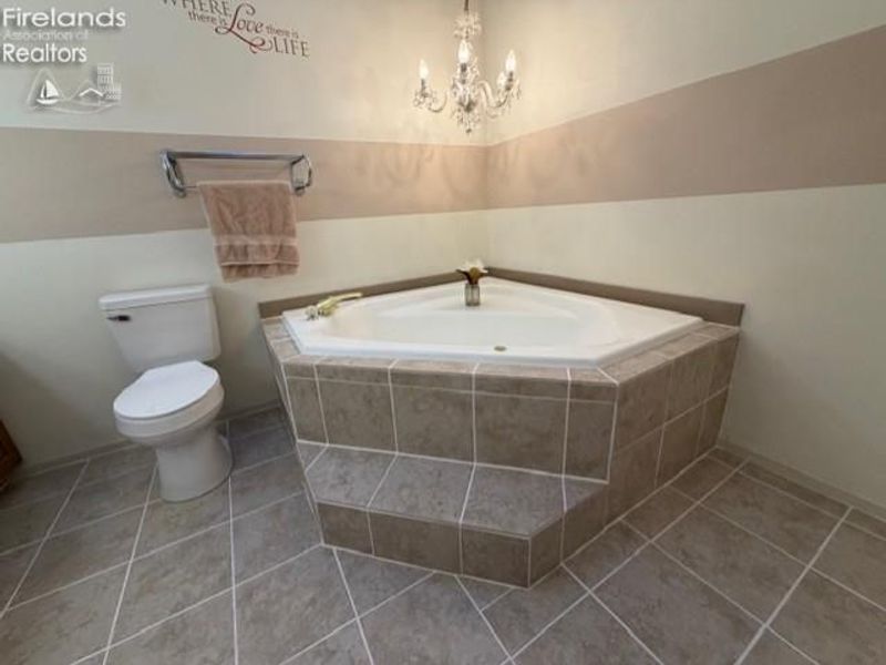 1719 Buckland Avenue, Fremont, OH 43420 Photo 24