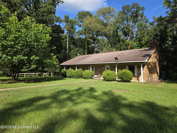1008 Tannahill Street, Wesson, MS 39191