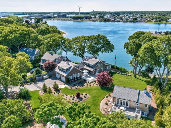 2 Jefferson Road , Bourne, MA 02532