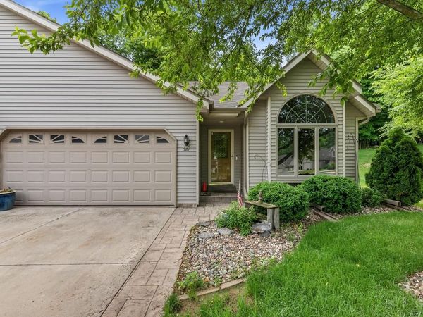 981 E Loos STREET, Hartford, WI 53027
