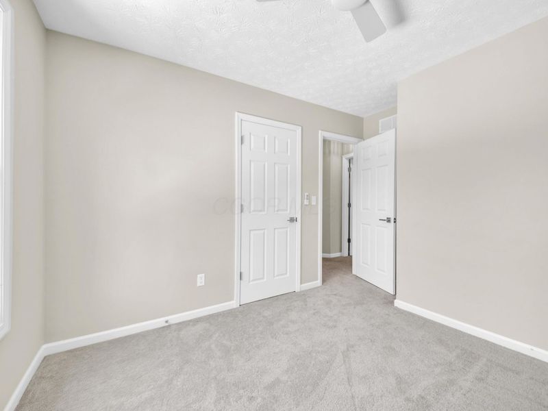 3320 Lindstrom Drive, Columbus, OH 43228 Photo 48