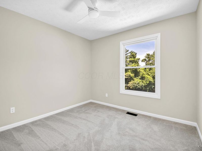 3320 Lindstrom Drive, Columbus, OH 43228 Photo 49