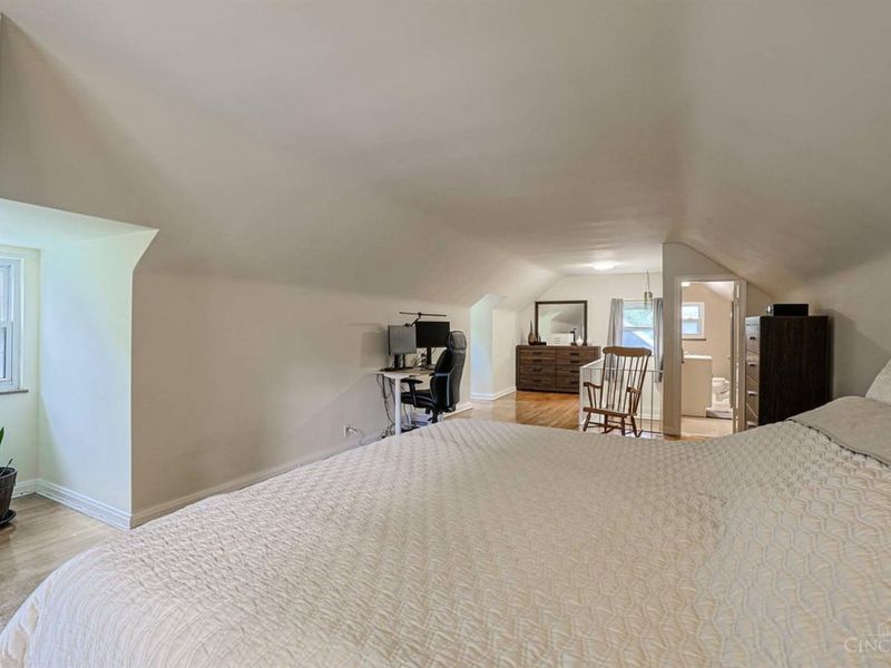 5042 Collinwood Place, Cincinnati, OH 45227 Photo 21