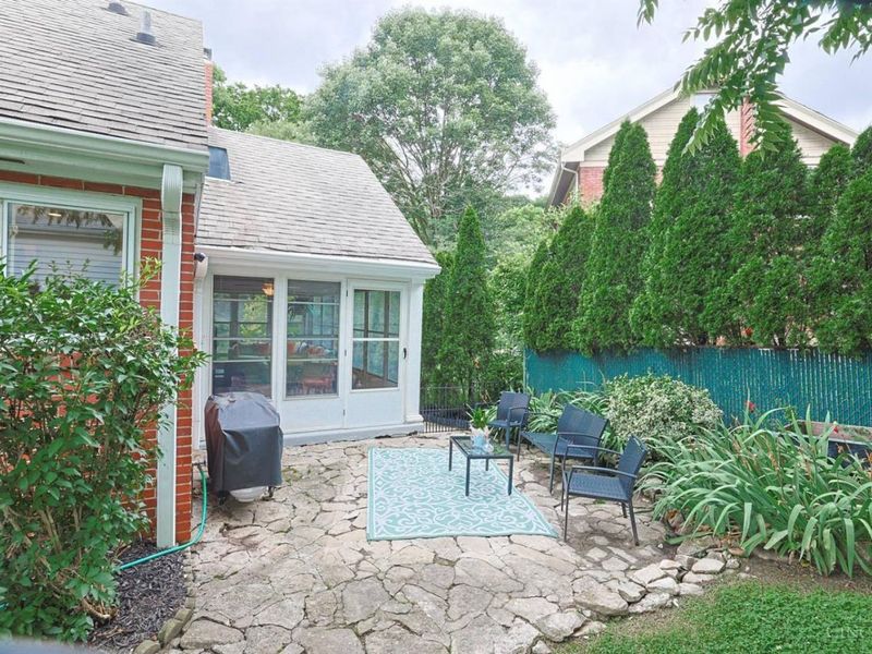 5042 Collinwood Place, Cincinnati, OH 45227 Photo 27