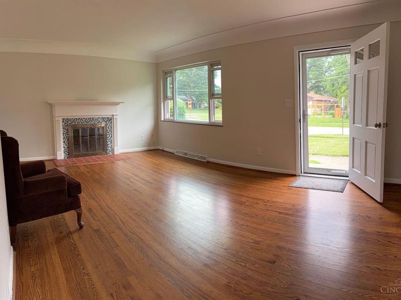 1074 Eastgate, Springfield Twp., OH 45231 Photo 3