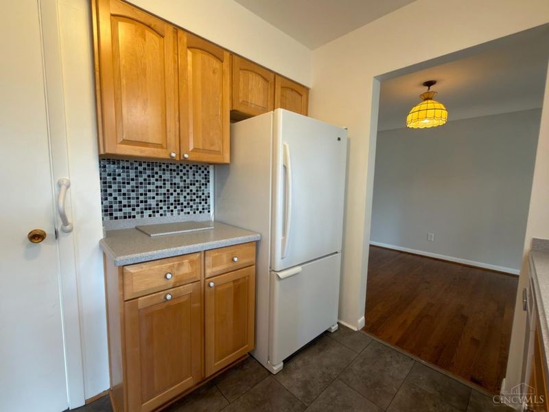 1074 Eastgate, Springfield Twp., OH 45231 Photo 7