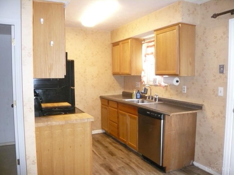 3488 Sunbury Lane, Unit 325, Colerain Township, OH 45251 Photo 10