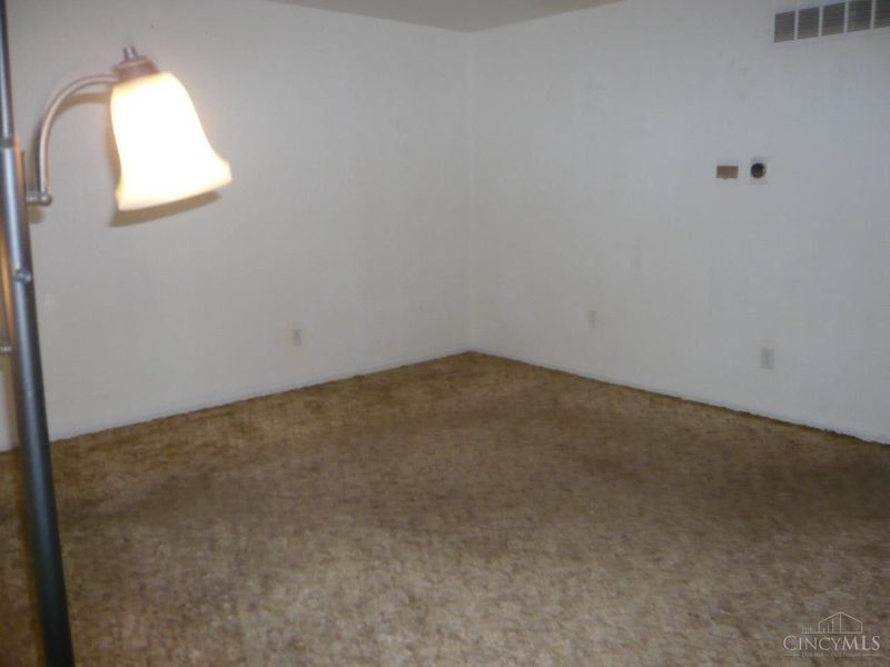 3488 Sunbury Lane, Unit 325, Colerain Township, OH 45251 Photo 8