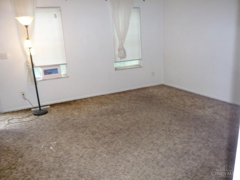3488 Sunbury Lane, Unit 325, Colerain Township, OH 45251 Photo 9